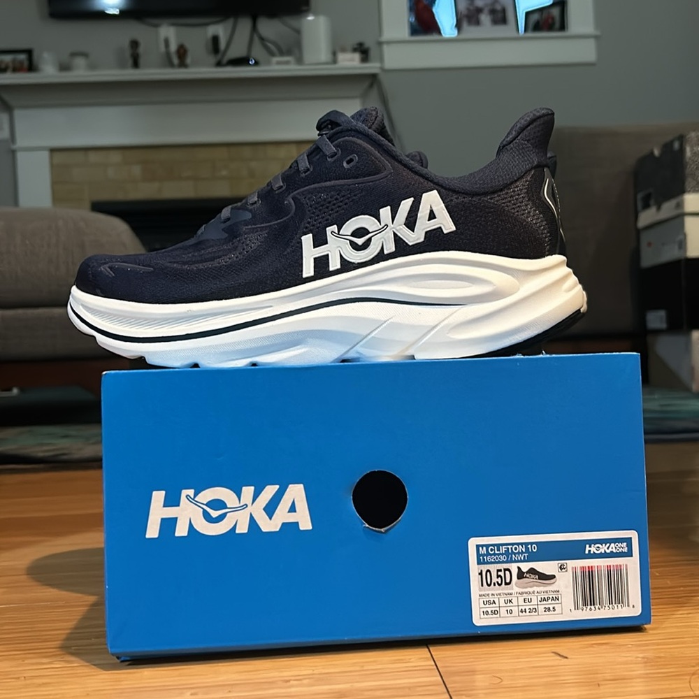 Men’s Hoka Clifton 10